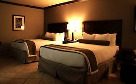 Best Western Plus Raton Hotel